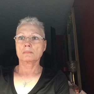 Meet your Posher, Kelley